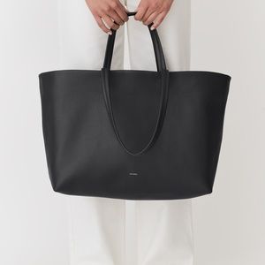 Cuyana.✨ Easy Tote ✨ Classic Black